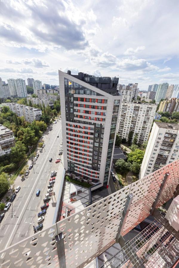 Квартира У Будинку З Власним Бомбосховищем Біля Жд Вокзалу 50 М2 Appartement Kiev Buitenkant foto