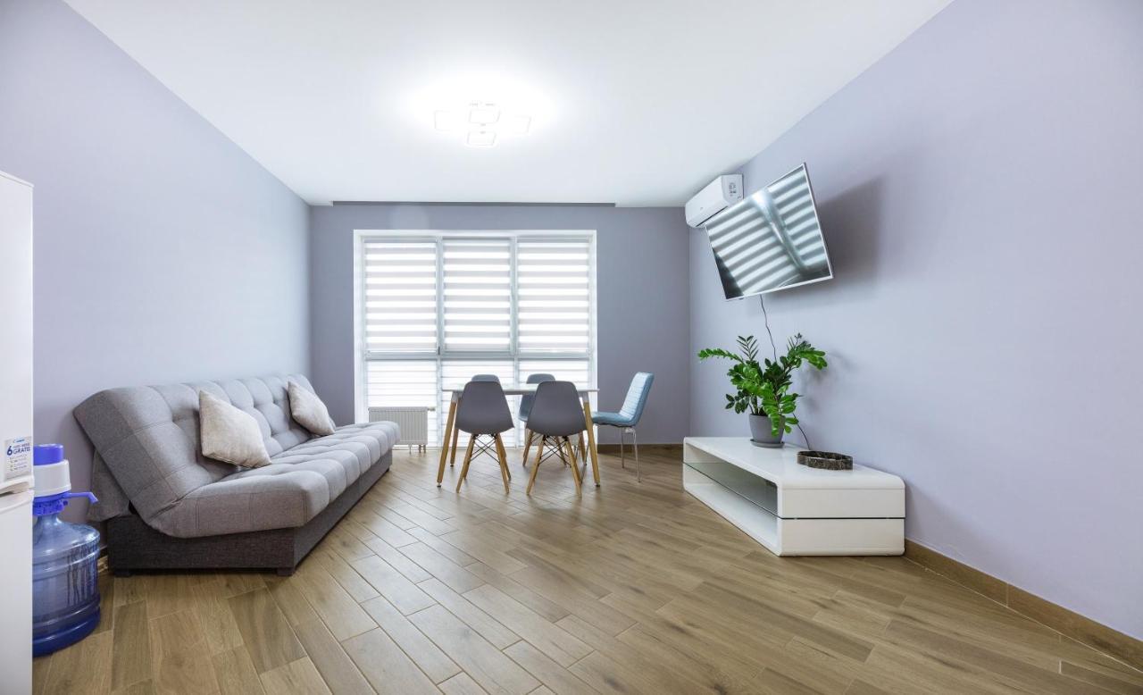 Квартира У Будинку З Власним Бомбосховищем Біля Жд Вокзалу 50 М2 Appartement Kiev Buitenkant foto